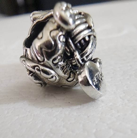 Pandora Kitten & Yarn Ball Charm - Picture 9 of 10